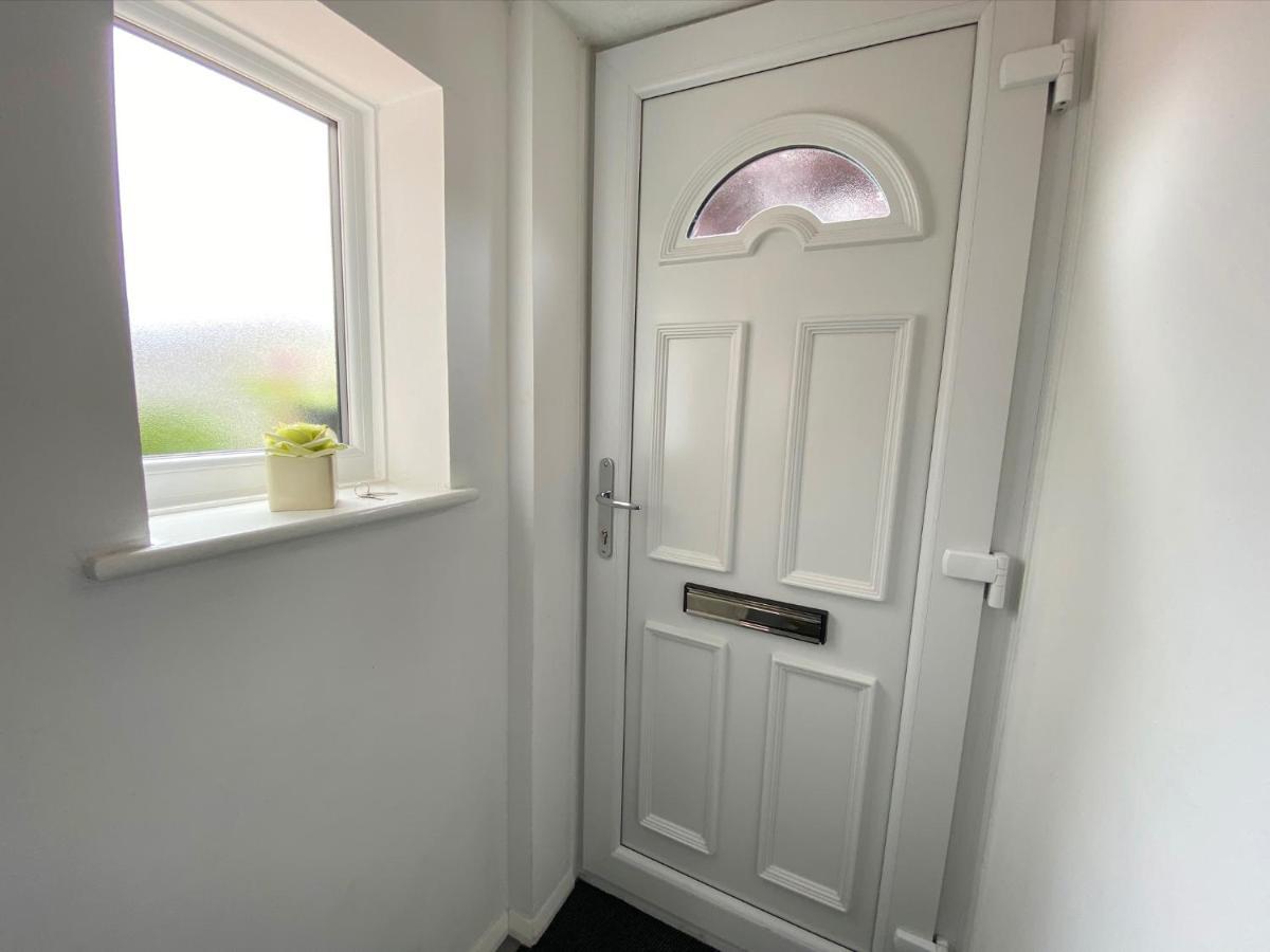 2 Bedroom Private House Near Bedford Town And Train Station 贝德福德 外观 照片