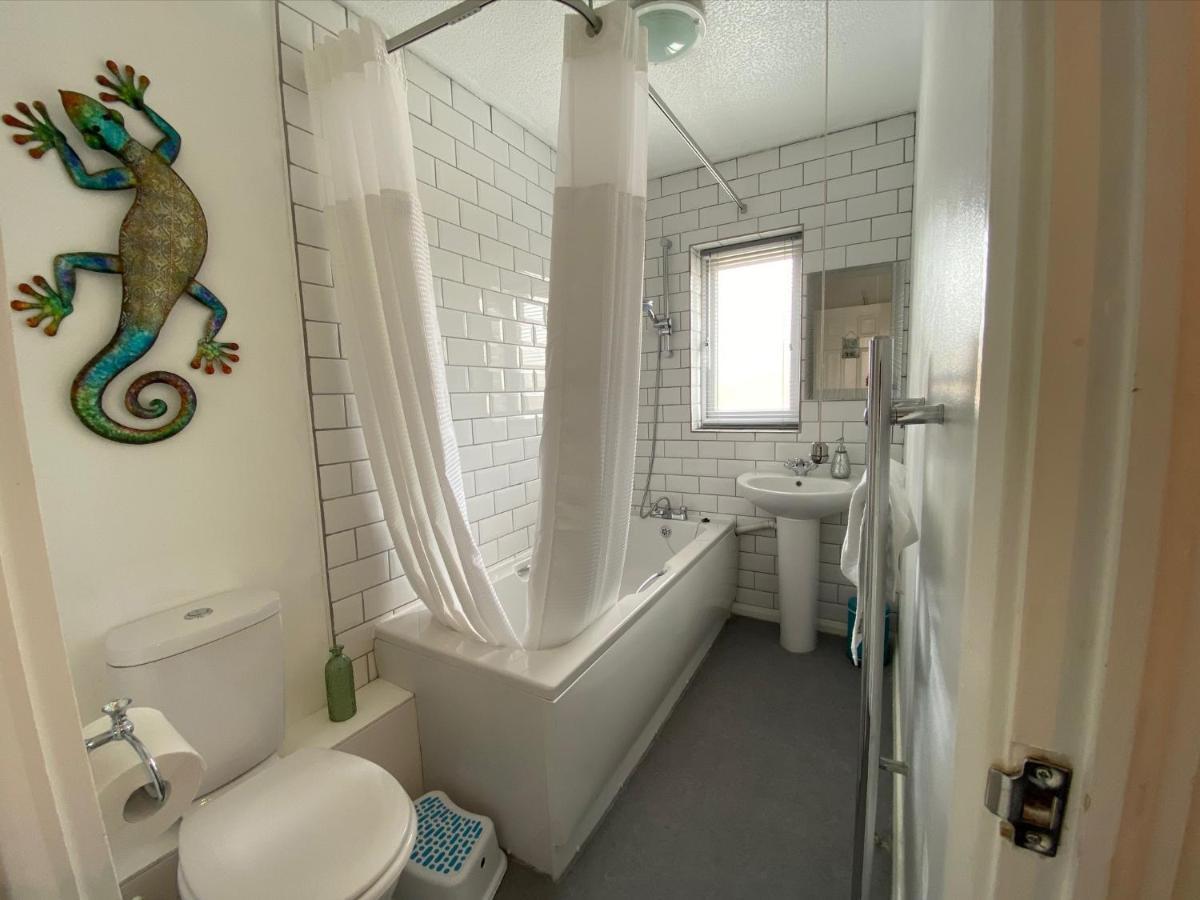 2 Bedroom Private House Near Bedford Town And Train Station 贝德福德 外观 照片
